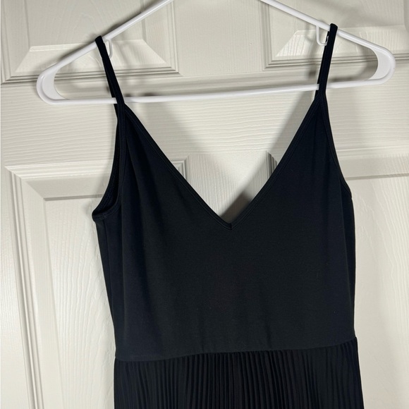 Wilfred Black Body Suit Dancer Black Dress Jersey Pleated Bottom Size Small - Picture 4 of 9